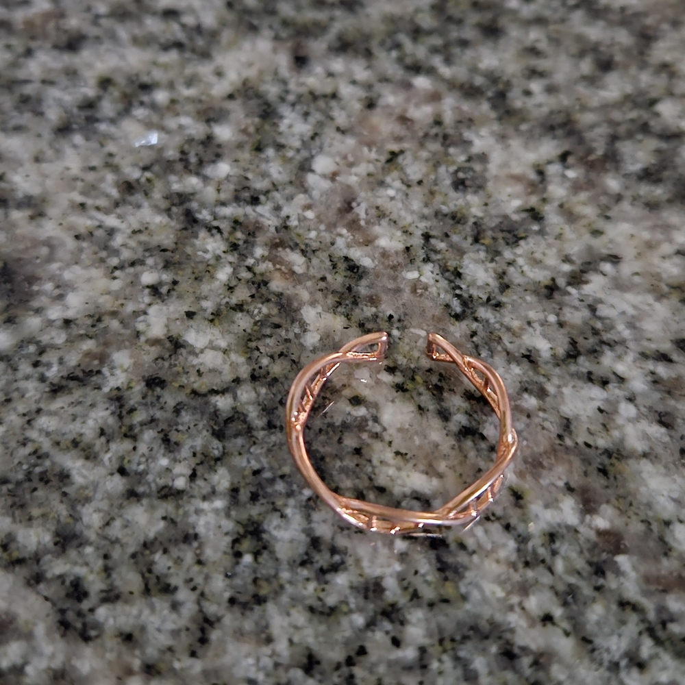 Ocean Dreams Rose Gold Ring